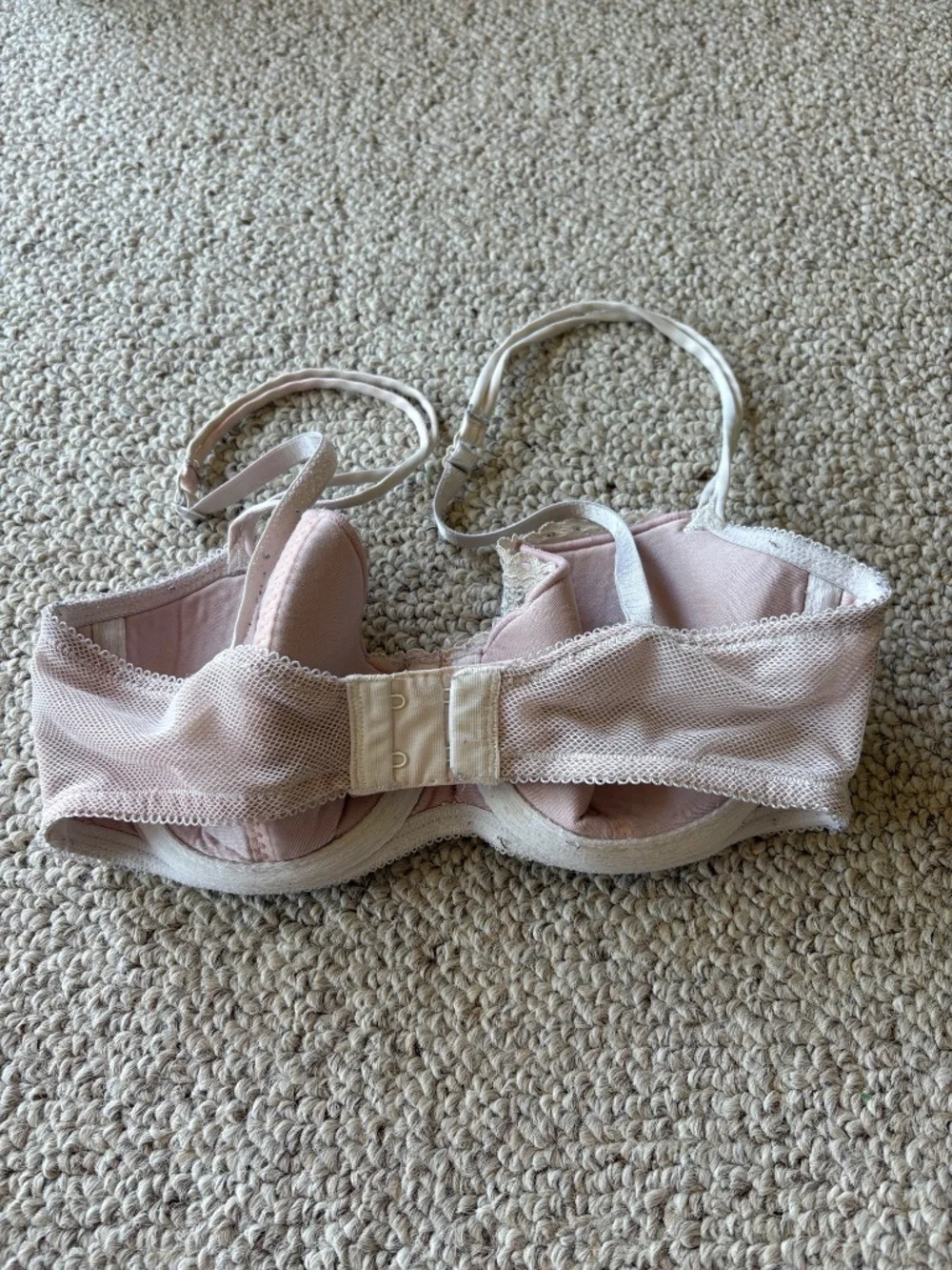 b.tempt'd by Wacoal Ivory Balconette Bra 30DD Underwire Coquette Feminine